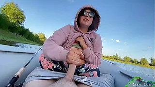 Quick handjob on the boat