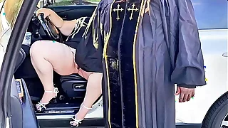 The pastor buried his tongue deep in my big fat pussy, I almost squirted - BBW SSBBW creampie Pussy, big ass, thick ass, big fat ass, fat pussy, hijab Muslim, massive cum load, BBW pussy eating, facesitting, massive ass, asshole closeup, point of view,